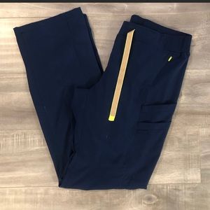 Medelita Scrub Pants size Large